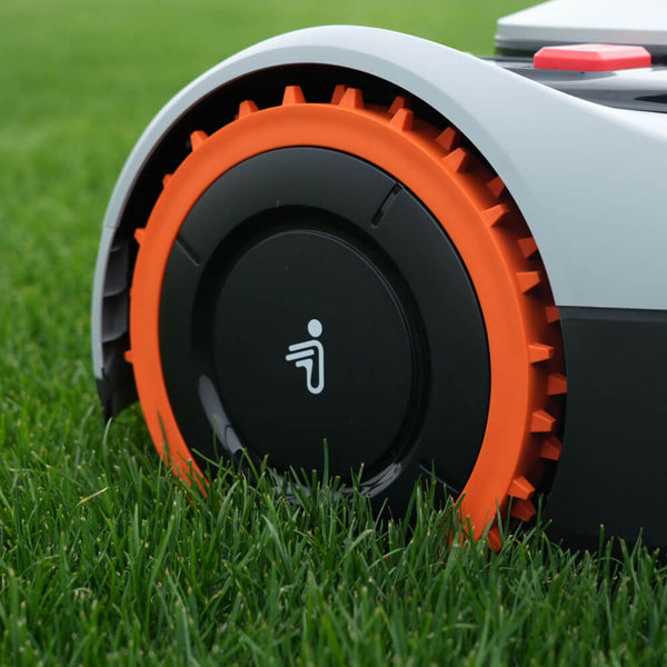 Navimow Off-Road Wheels View 2